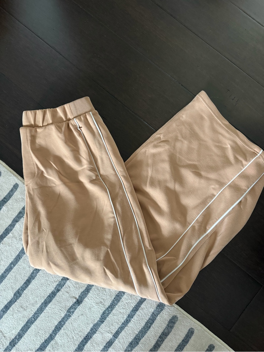 Women’s Tan Pant with White Piping